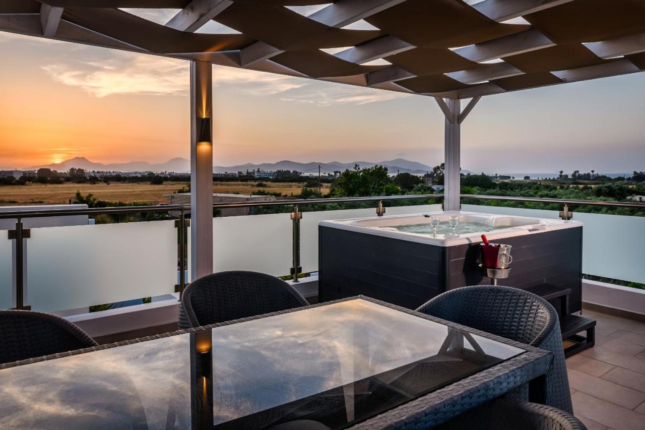 Asteria Pearl Villa 2 With Rooftop Jacuzzi Tigaki Eksteriør billede