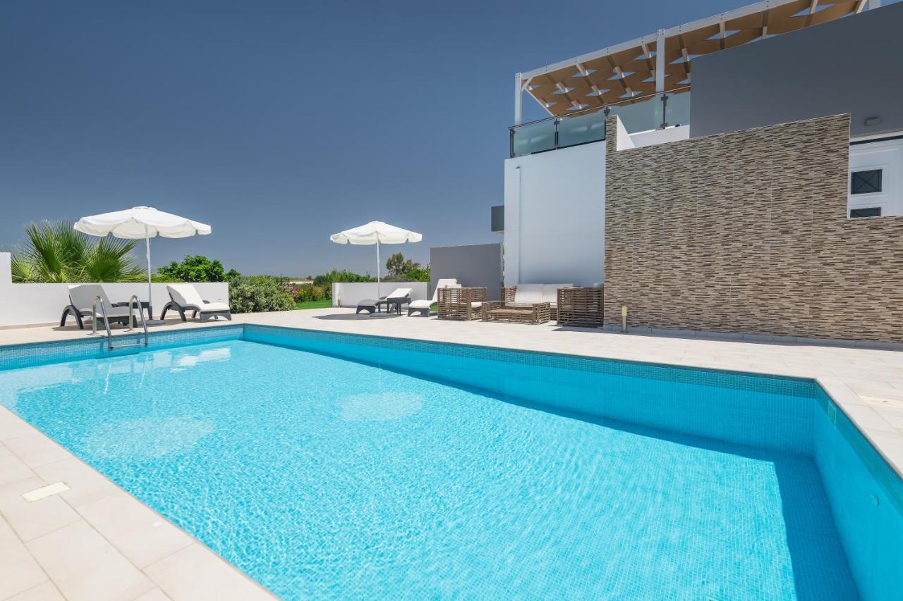 Asteria Pearl Villa 2 With Rooftop Jacuzzi Tigaki Eksteriør billede