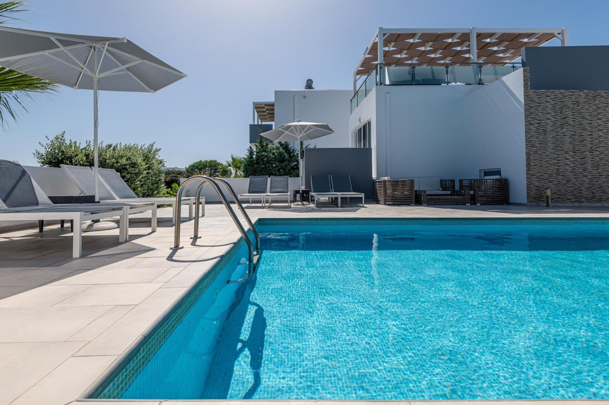 Asteria Pearl Villa 2 With Rooftop Jacuzzi Tigaki Eksteriør billede