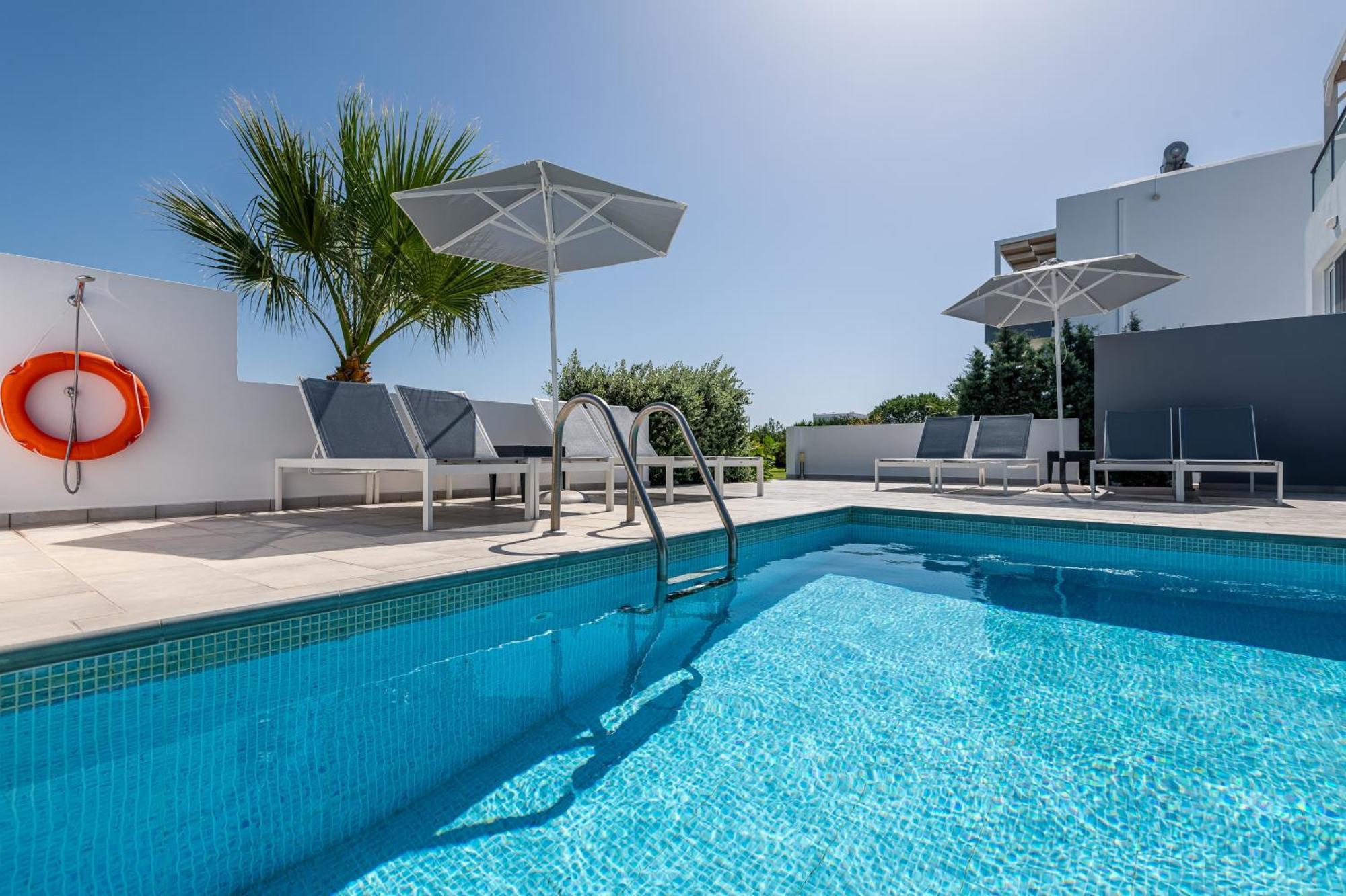 Asteria Pearl Villa 2 With Rooftop Jacuzzi Tigaki Eksteriør billede